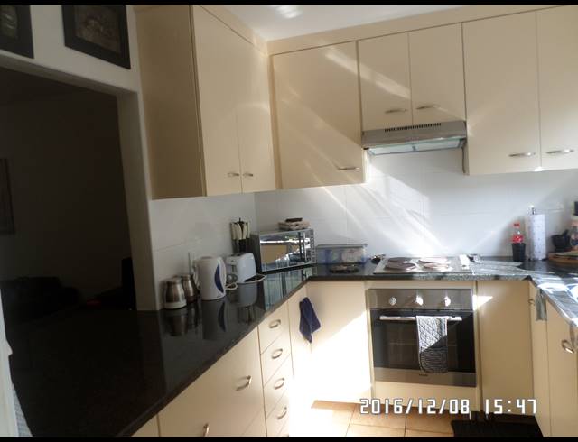 2 BEDROOM FLAT SOLD IN MEER EN SEE